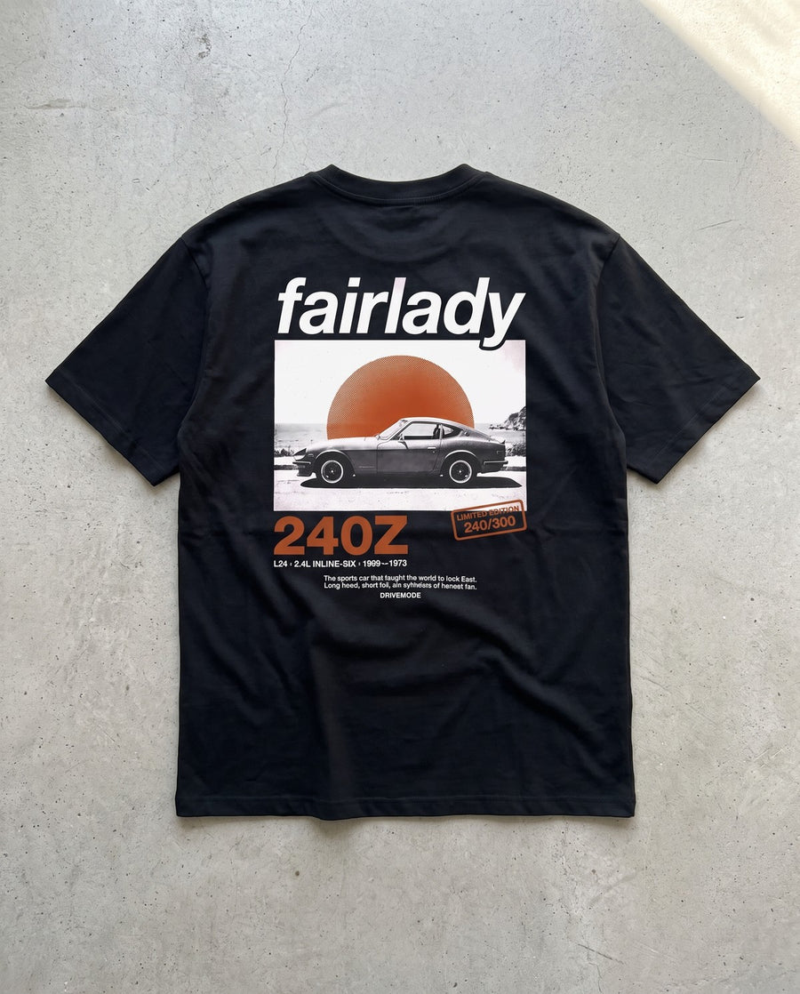 T-shirt oversize Fairlady 240Z noir, vue de dos à plat
