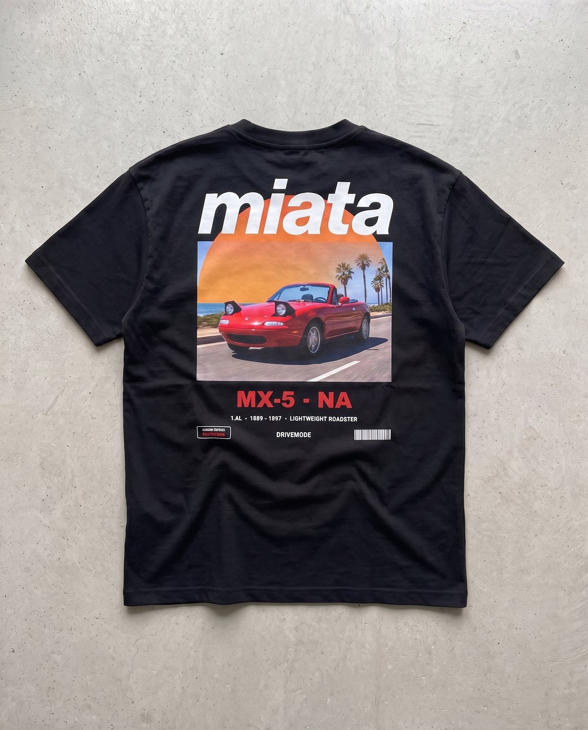 T-shirt oversize MX-5 NA noir, vue de dos à plat